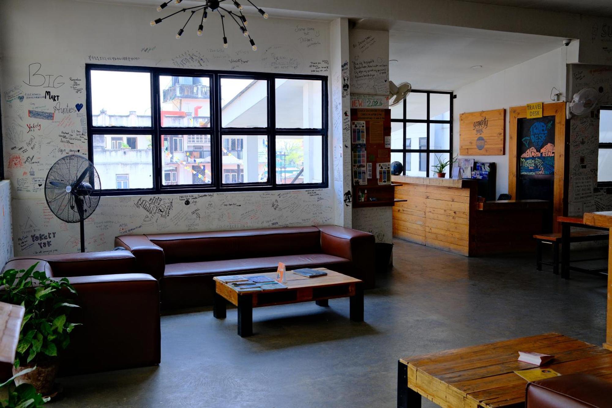 קטמנדו Yakety Yak Hostel מראה חיצוני תמונה