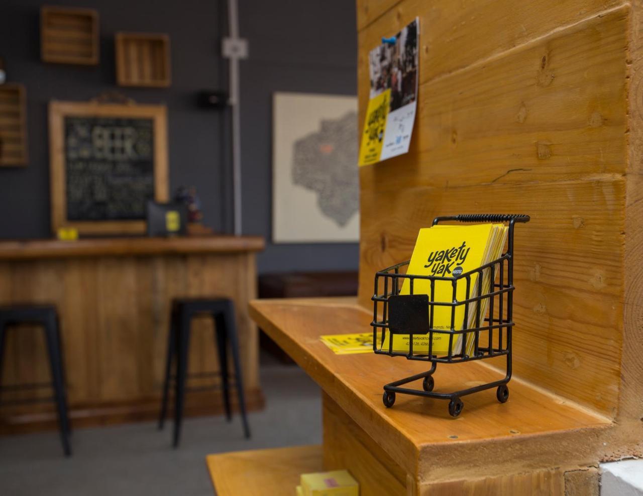 קטמנדו Yakety Yak Hostel מראה חיצוני תמונה