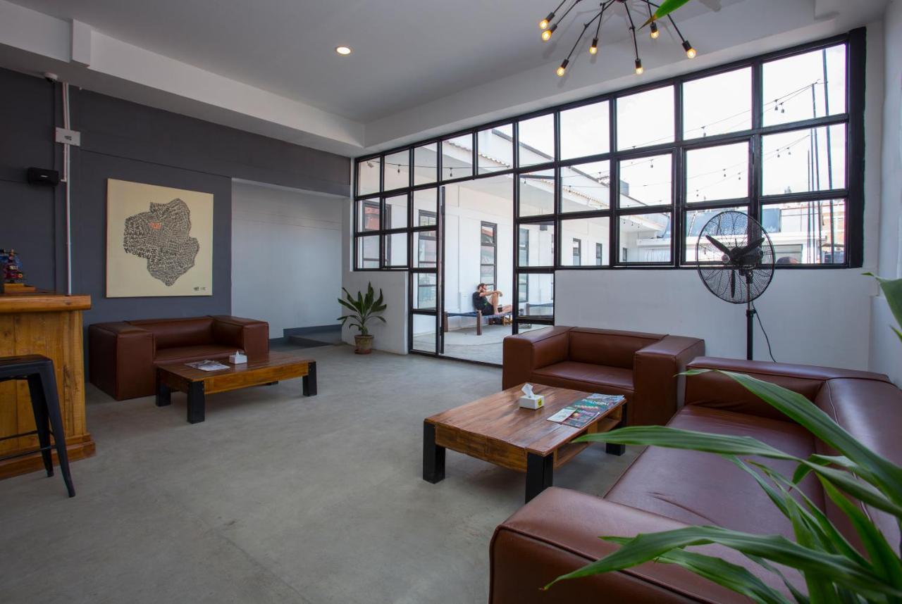 קטמנדו Yakety Yak Hostel מראה חיצוני תמונה