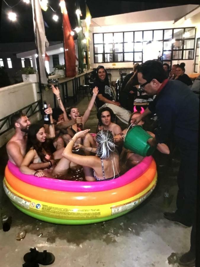 קטמנדו Yakety Yak Hostel מראה חיצוני תמונה